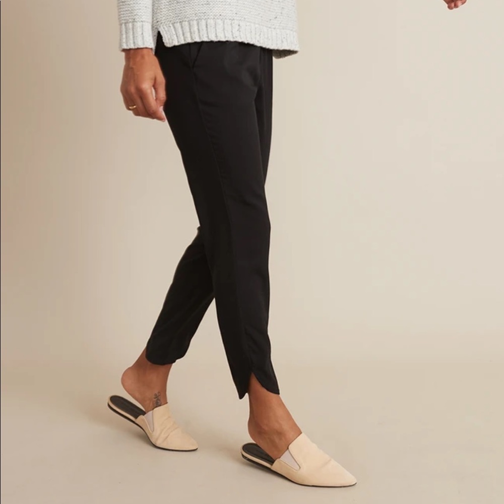 Size M NWT Marine Layer Pants Black
